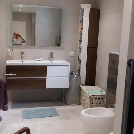 De La Terre Blanche 아파트 사나리쉬르메르