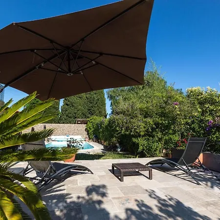 De La Terre Blanche * Sanary-sur-Mer